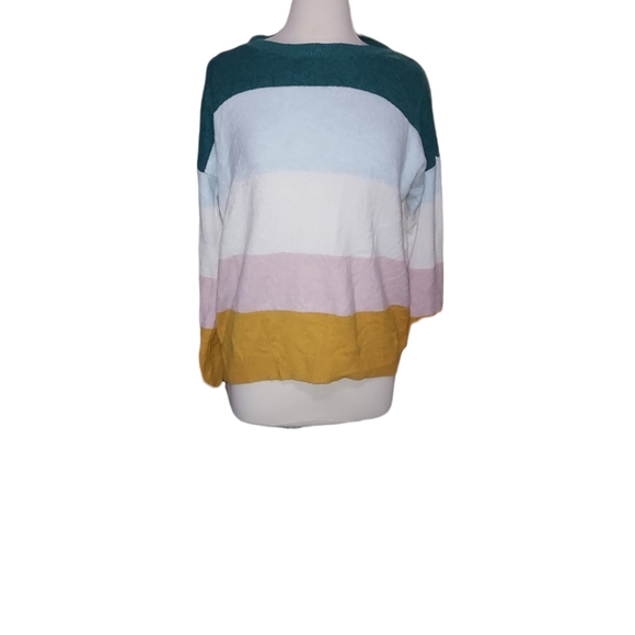 SO L Striped Sweatshirt Crewneck Woman. Dimensions pit-pit 24", shoulder… - Picture 1 of 2
